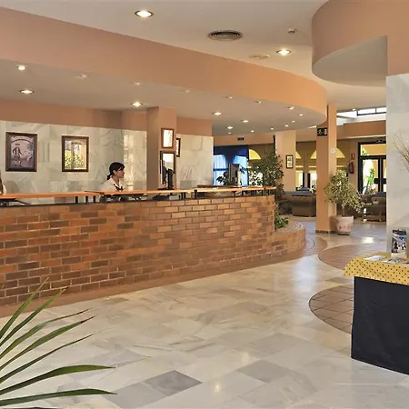 Sol Sancti Petri Apartahotel 3*