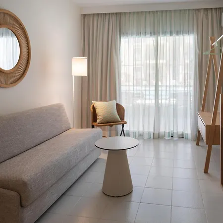 Sol Sancti Petri Apartahotel