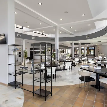 Sol Sancti Petri Appart hôtel 3*