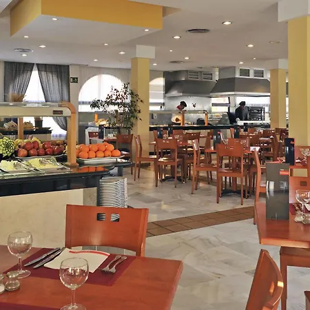 Apartahotel Sol Sancti Petri 3*