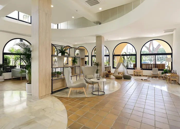 Hotel Sol Sancti Petri 4*